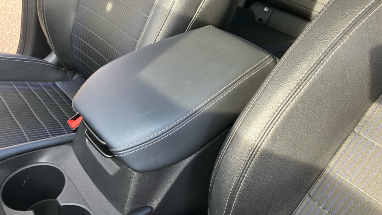 Nissan Qashqai 1.3 DiG-T MH 158 Tekna 5dr Xtronic Petrol Hatchback